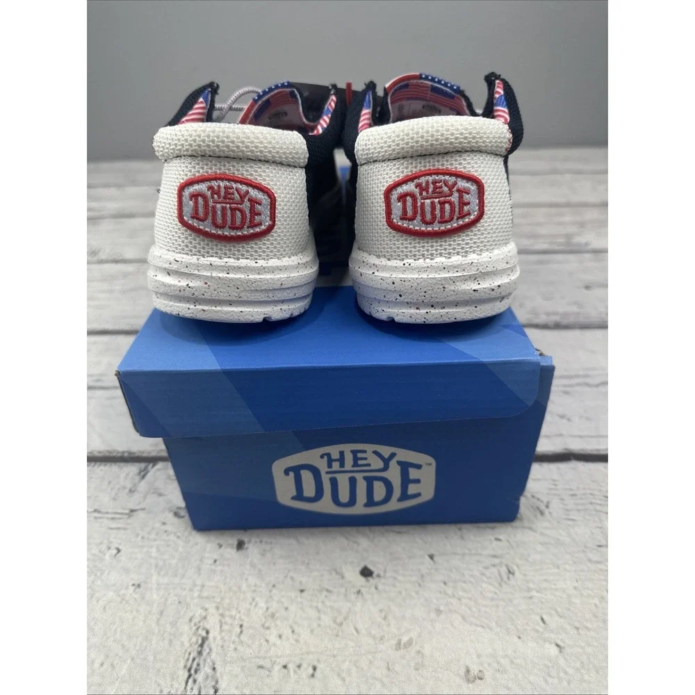 Hey Dude Wally USA Men's Navy/Multi  Slip-On Casual Shoes New! Size 6 NIB